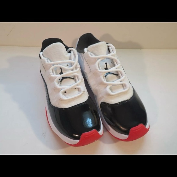 New w/ Box Air Jordan 11 CMFT Low GS Kids sz 7Y Concord-Bred CZ0907-102 - Picture 2 of 10